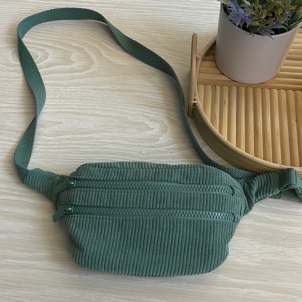 Fanny pack